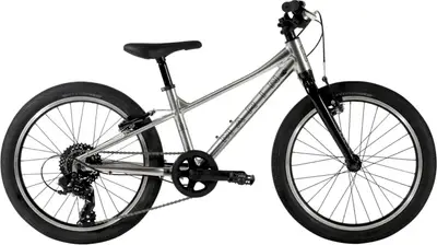 ジャイアント　TCX24 2018年製 2018 Giant TCX Espoir 24 – Specs, Comparisons, Reviews – 99