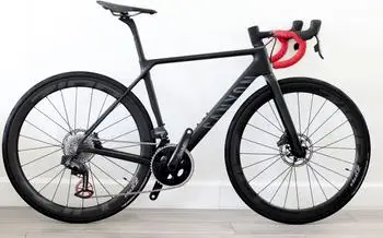 CANYON ULTIMATE CF SLX 9.0 DI2 XSサイズ 2020 Canyon Ultimate CF SLX 8.0 Di2 – Specs, Comparisons