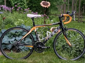 2011 Felt ZW95 – Specs, Comparisons, Reviews – 99 Spokes