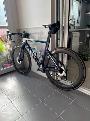 Aeroad CF SL 8 Disc 2022モデル　エアロード　グレー　XS 2022 Canyon Aeroad CF SL 8 Disc – Specs, Comparisons
