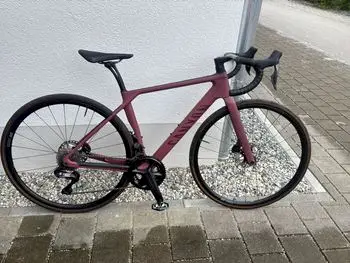 2022 Canyon Endurace CF SL 8 Di2 – Spécifications