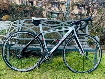 ロードバイクGIANT TCR composite2 Giant TCR Composite 2 Road Bike user reviews : 4.2 out of 5