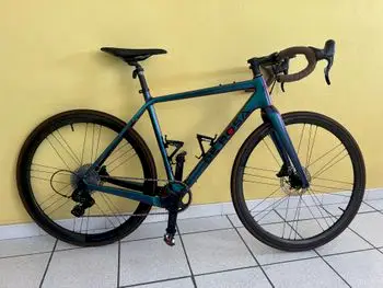 自転車本体 MERIDA CYCLO CROSS 500 メリダ -MERIDA- | ラインナップ | シクロクロス | CYCLO CROSS 500
