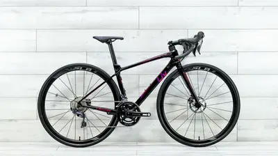 2017 Cannondale CAAD12 Disc Women's 105 – Specs, Comparisons