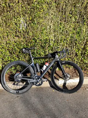 2020 Canyon Aeroad CF SL 7.0 – Specs, Comparisons, Reviews – 99 Spokes