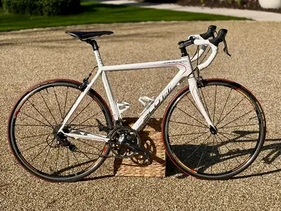 2019 Scott Addict 30 – Specs, Comparisons, Reviews – 99 Spokes