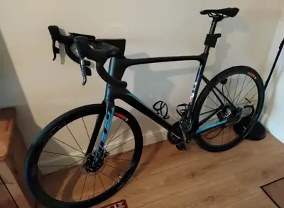 2021 Giant Defy Advanced Pro 3 – Specs, Comparisons, Reviews – 99
