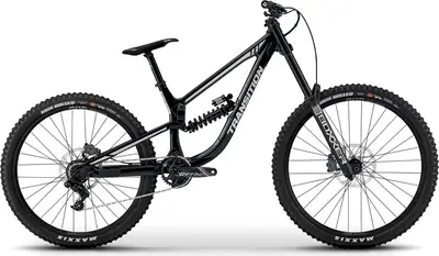 2021 YT Industries Tues Pro Race 29 – Specs, Comparisons