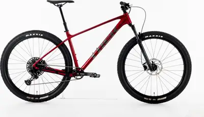 TREK MARLIN 8 GEN 3 引き取り限定 TREK MARLIN 8 GEN 3 引き取り限定 自転車