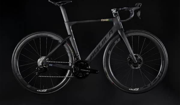 Aquila Equipe EVO R