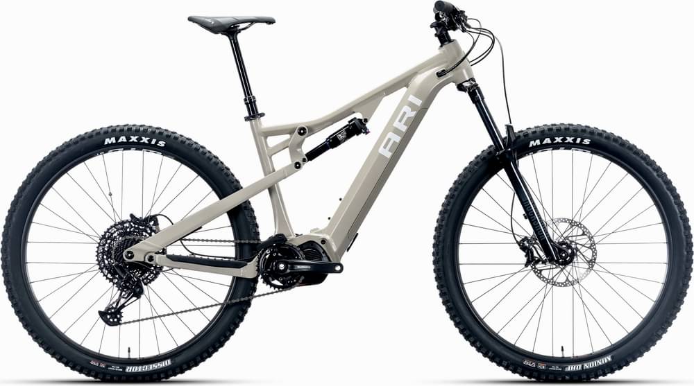 Ari Wire Peak 2.0 Comp