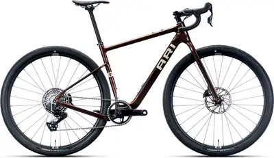 Compare: 2026 Ari Shafer Pro vs Shafer Elite – 99 Spokes