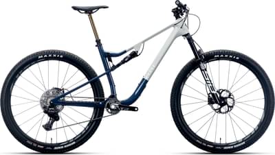 TREK 「トレック」 3900 2012年モデル マウンテンバイク Trek 3900 Disc 2012 - Specifications | Reviews | Shops