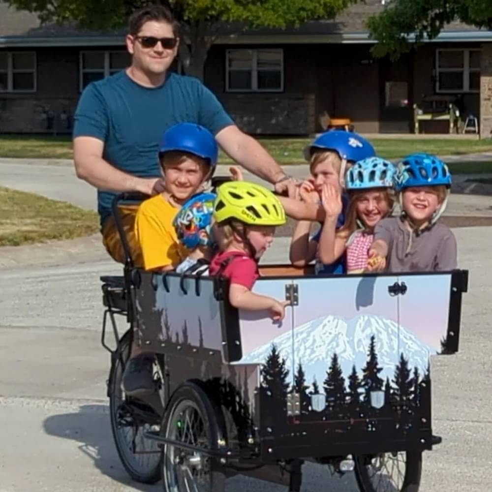 BUNCHBIKES The Preschool 4+ Upgraded Electric Cargo Bike Seats 6 Kids