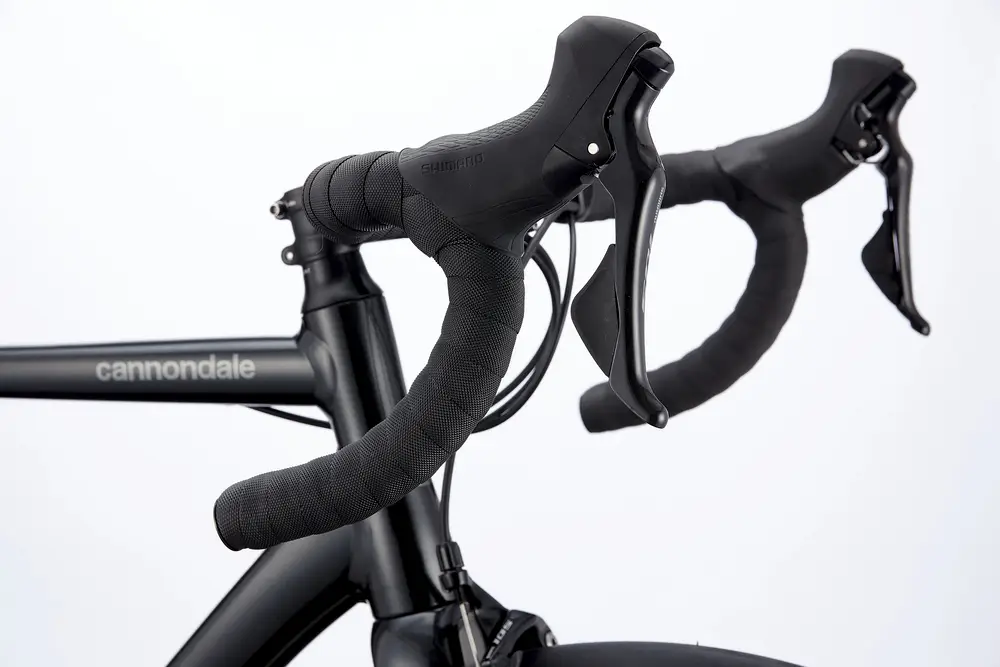 2021 Cannondale CAAD13 105 – Specs, Comparisons, Reviews – 99 Spokes