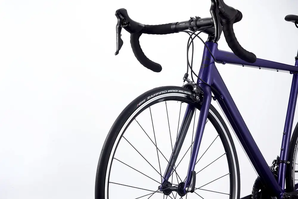 2022 Cannondale CAAD Optimo 105 – Specs, Comparisons