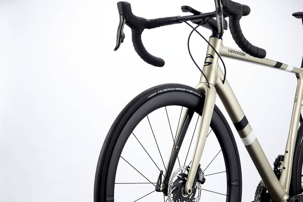 2022 Cannondale CAAD13 Disc Force eTap AXS – Specs