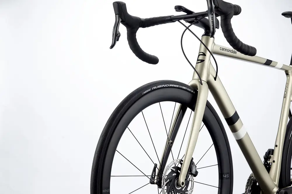 2022 Cannondale CAAD13 Disc Force eTap AXS – Specs