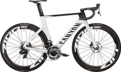 Compare: 2021 Trek Madone SLR 6 eTap vs 2022 Canyon Aeroad CF SLX 8 Disc  eTap vs 2021 Trek Émonda SL 7 – 99 Spokes