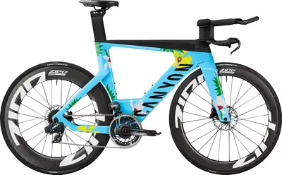 Compare: 2021 Canyon Speedmax CF SLX 9.0 TT vs 2022 Speedmax CF