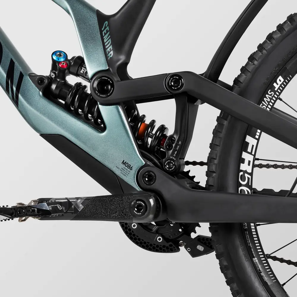 2023 Canyon Sender CFR Mullet – Specs, Comparisons, Reviews