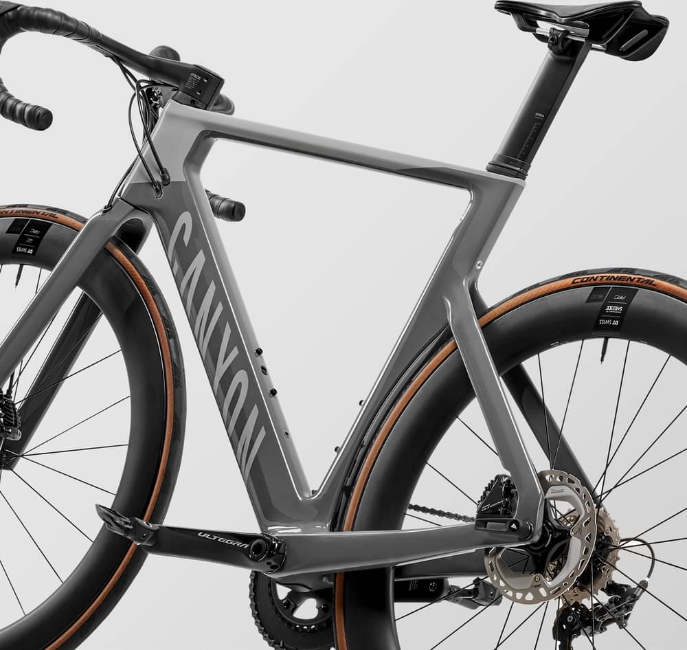CANYON Aeroad CF SL 8 Disc 　Ultegra Di2 2021 Canyon Aeroad CF SLX 8 Disc Di2 – Specs, Comparisons