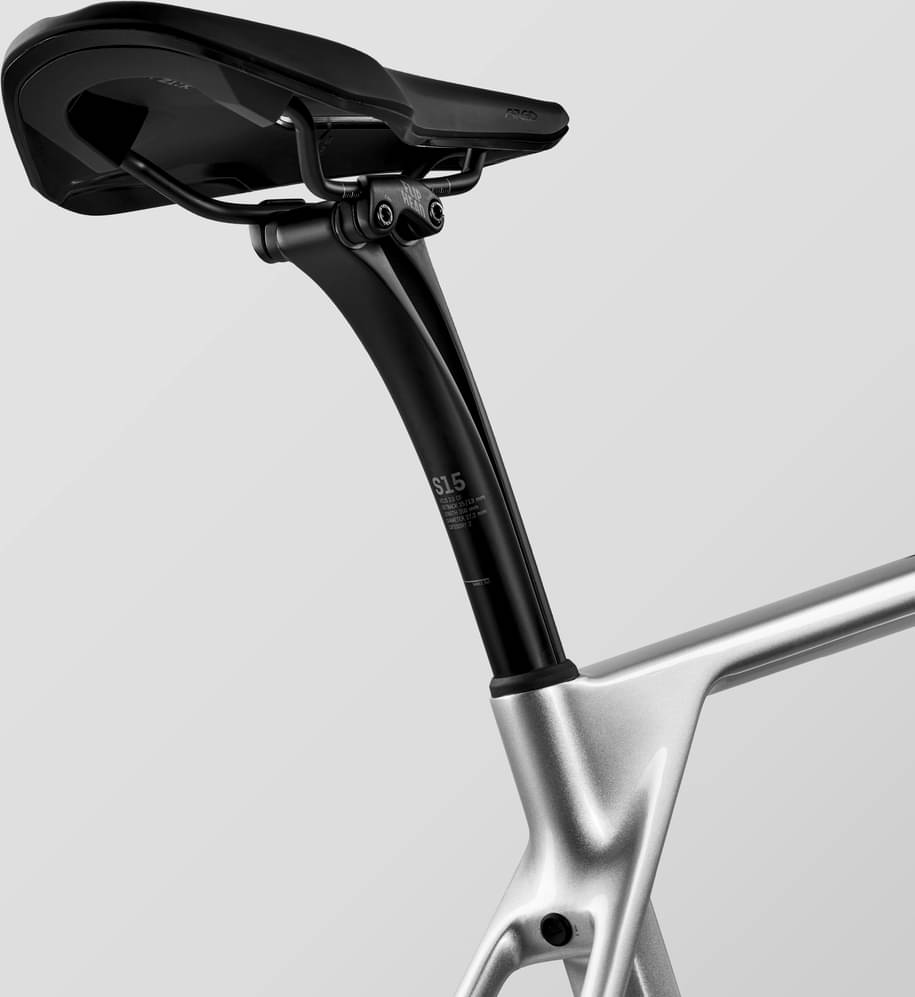 【7月上旬まで】Canyon Endurace CF7 AXS サイズ S Endurace CF 7 AXS | CANYON US