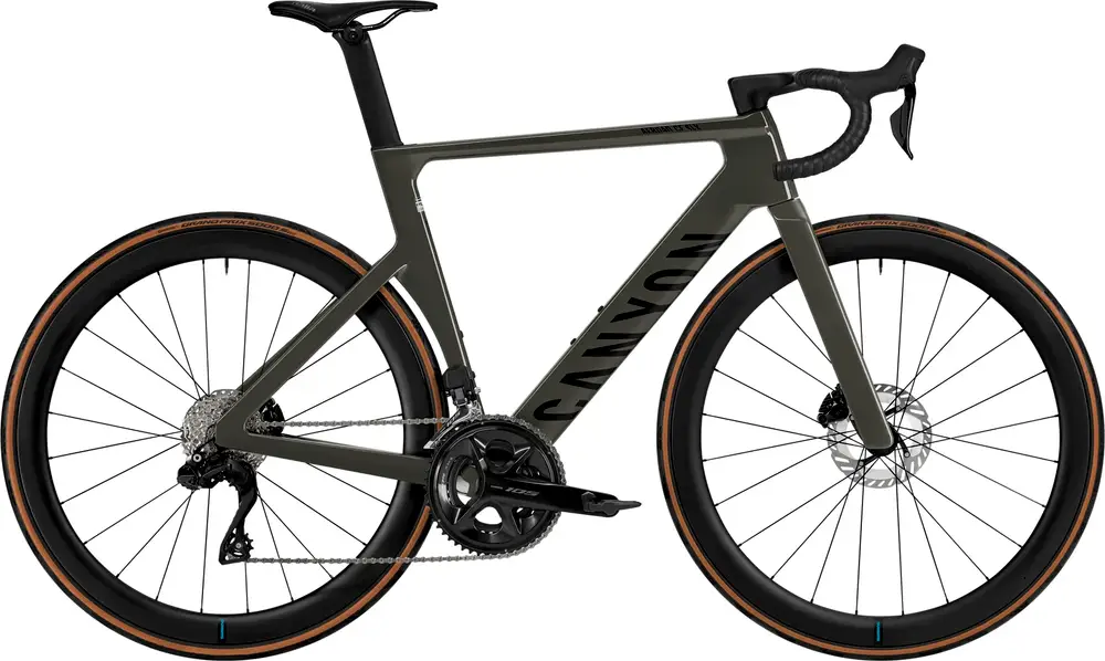2025 Canyon Aeroad CF SLX 7 Di2 C46 – Specs, Comparisons, Reviews
