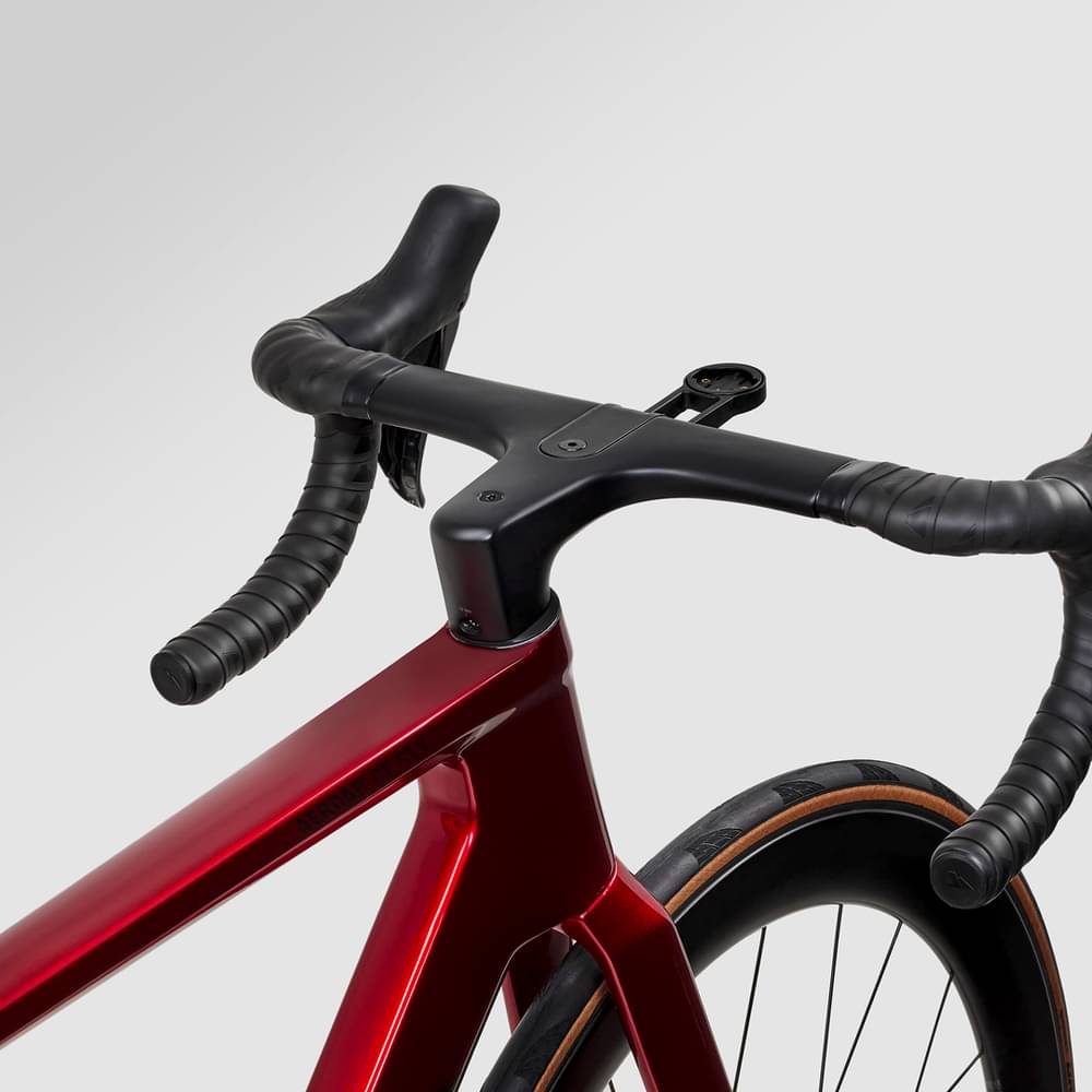 2025 Canyon Aeroad CF SLX 8 Di2 – Specs, Comparisons, Reviews – 99