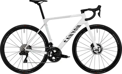 2025 Canyon Ultimate CF SLX 9 Di2 – Specs, Comparisons, Reviews