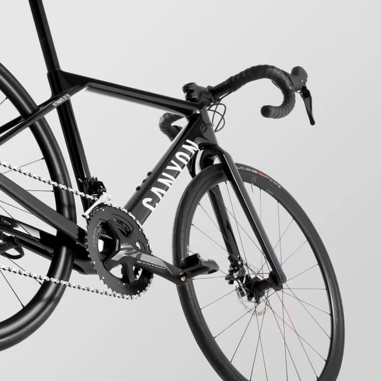 2026 Canyon Ultimate CF Young Hero – Specs, Comparisons, Reviews