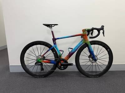 CHAPTER2 KOKO - Tie Dye Dream Bike ‚ A Unique Piece of Cycling Art