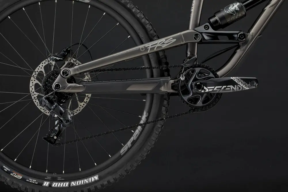 2022 Commençal FRS ESSENTIAL 2 – Specs, Comparisons, Reviews – 99 Spokes