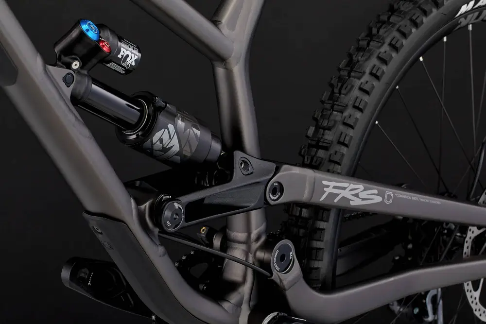 2022 Commençal FRS ESSENTIAL 2 – Specs, Comparisons, Reviews – 99 Spokes
