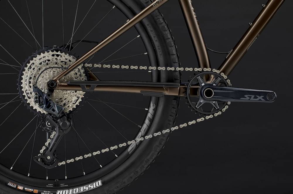 2022 Commençal META HT AM RACE – Specs, Comparisons, Reviews