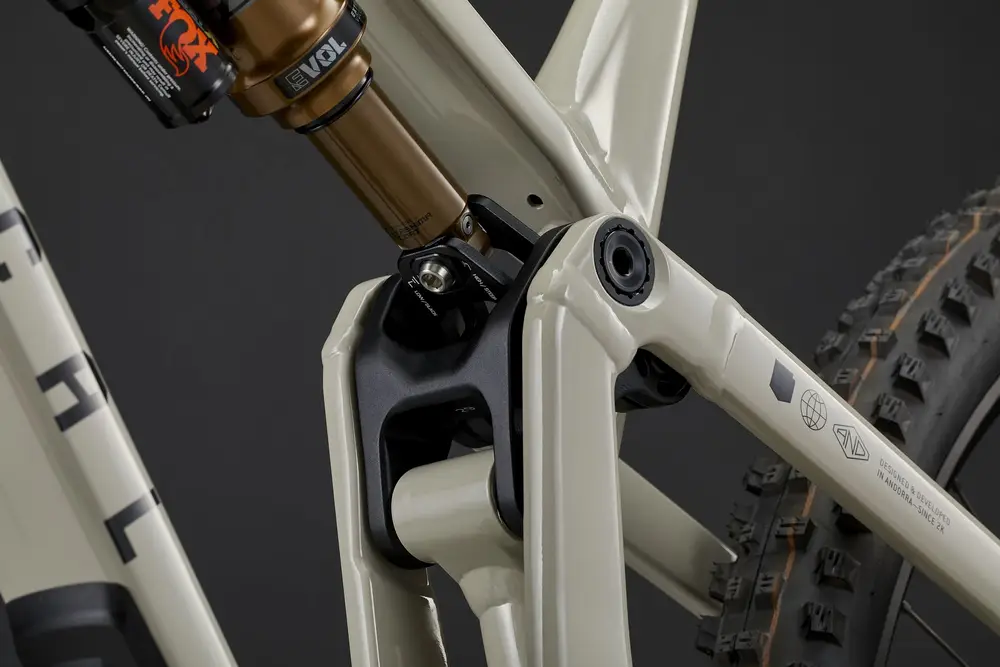 2023 Commençal META V5 T-TYPE – Specs, Comparisons, Reviews – 99 Spokes