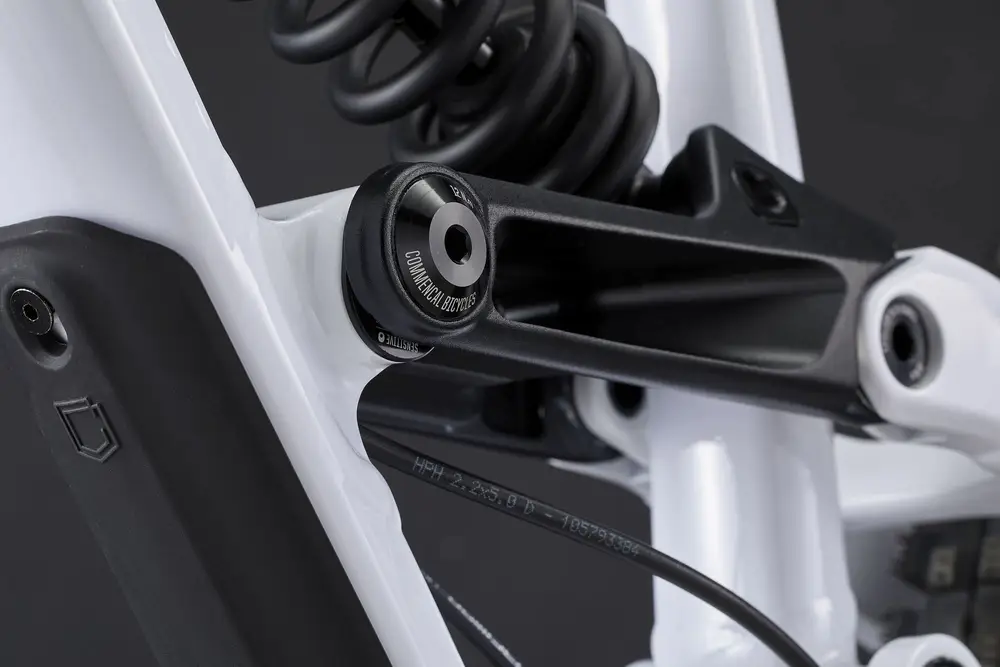 2025 Commençal FRS PARK ROCKSHOX – Specs, Comparisons, Reviews – 99 Spokes