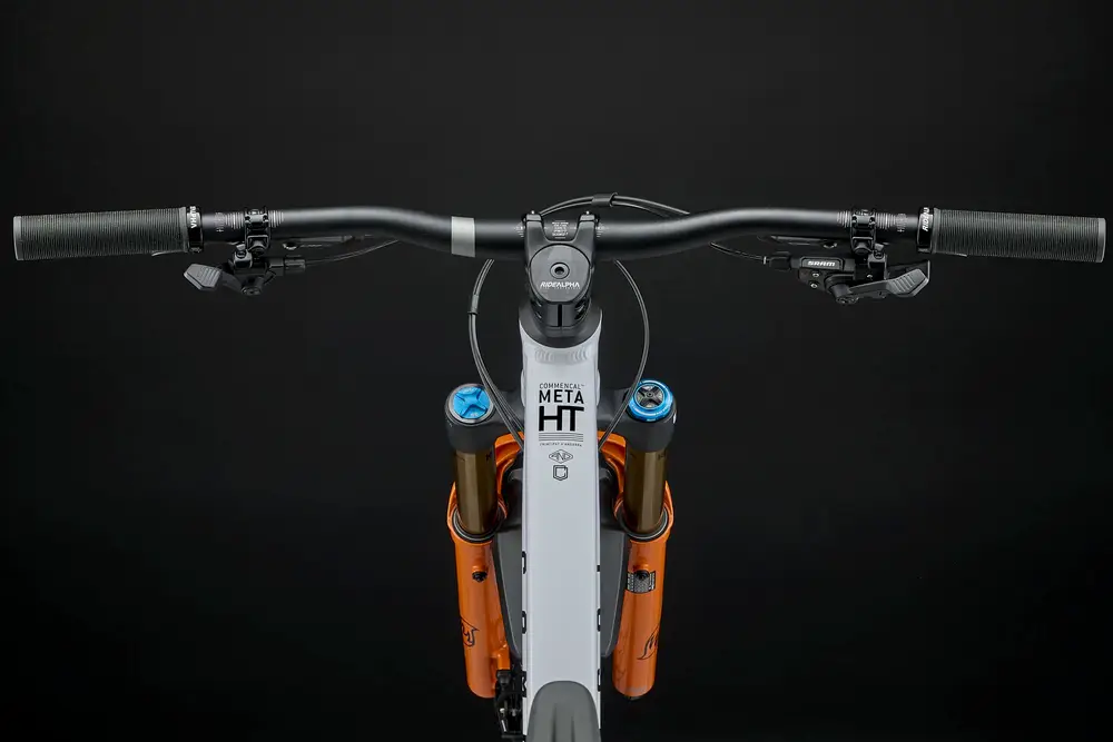 2025 Commençal META HT V3 SIGNATURE – Specs, Comparisons, Reviews – 99 ...