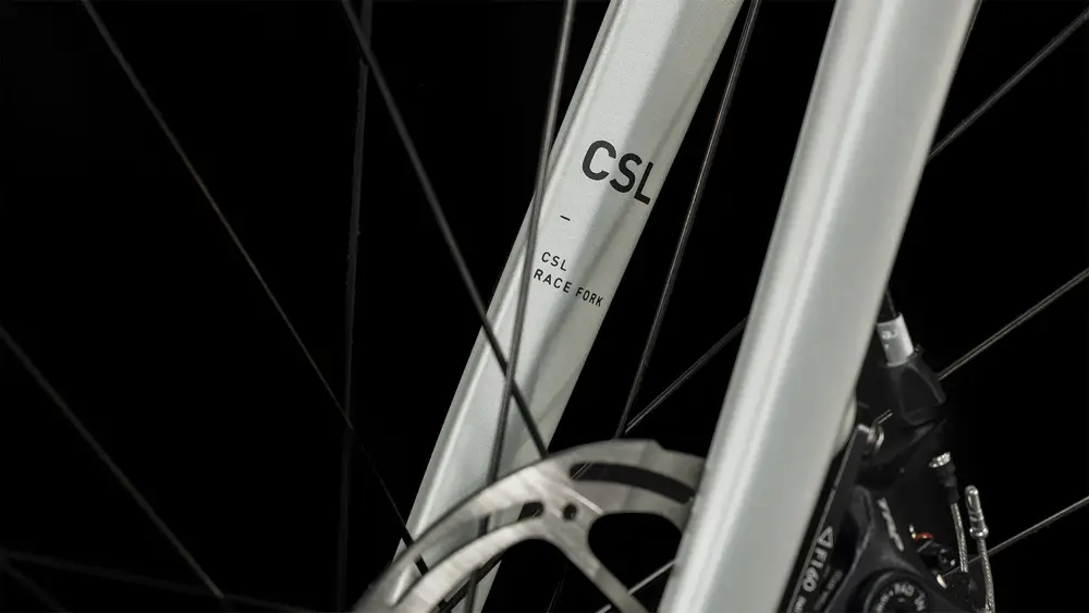 cube attain pro road bike 2022