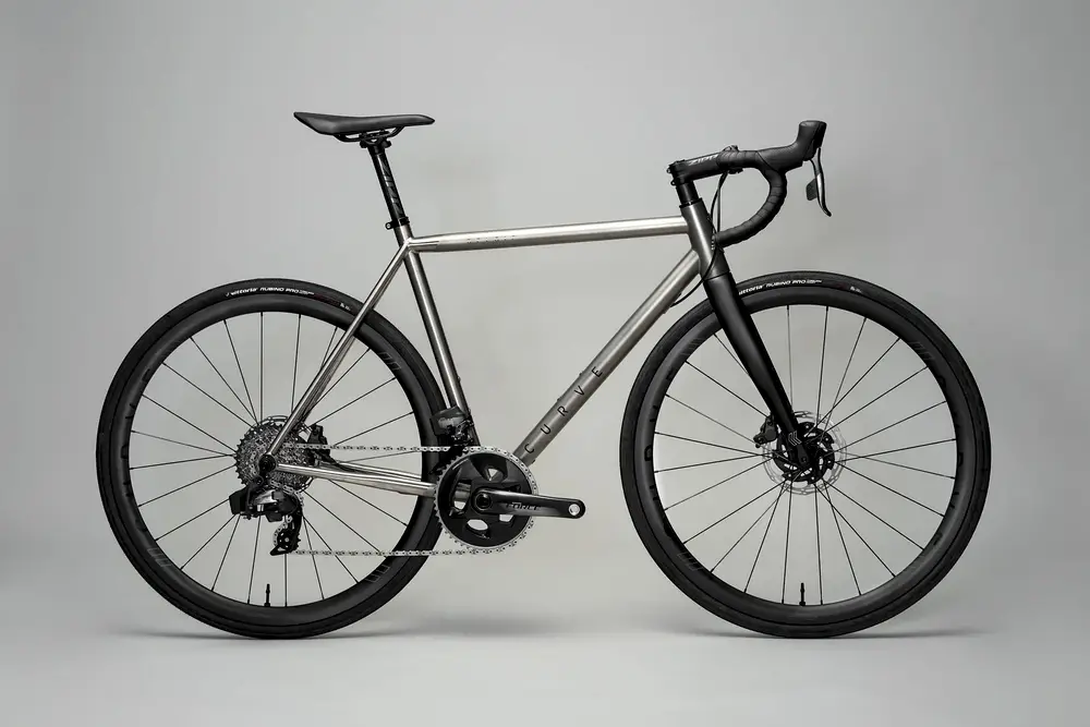 2023-curve-belgie-disc-force-axs-2-x-12-specs-comparisons-reviews