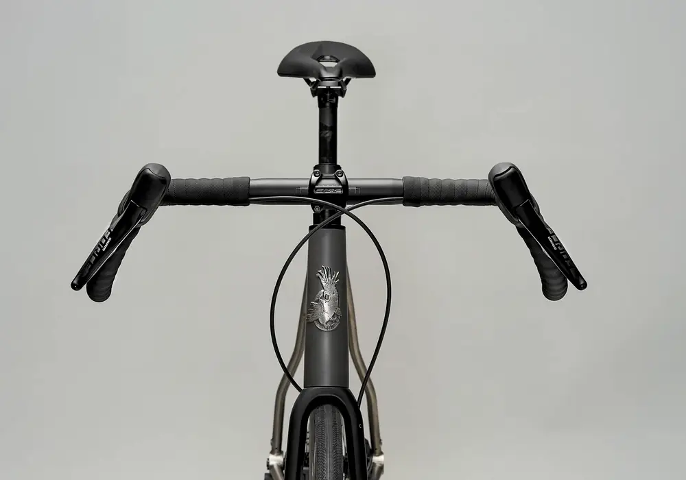 2023-curve-belgie-ultra-force-axs-2-x-12-specs-comparisons