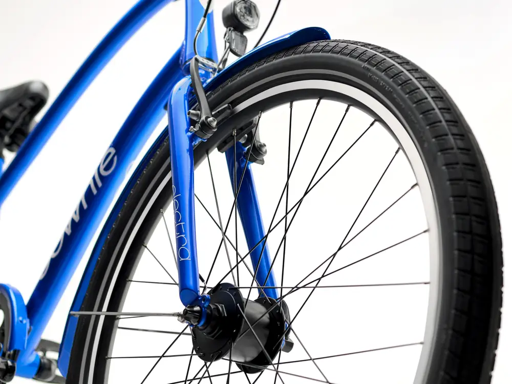 Ruota Anteriore Electra Townie 7D EQ 26″ – Alu, Dinamo, Freno A Cerchio – Teal