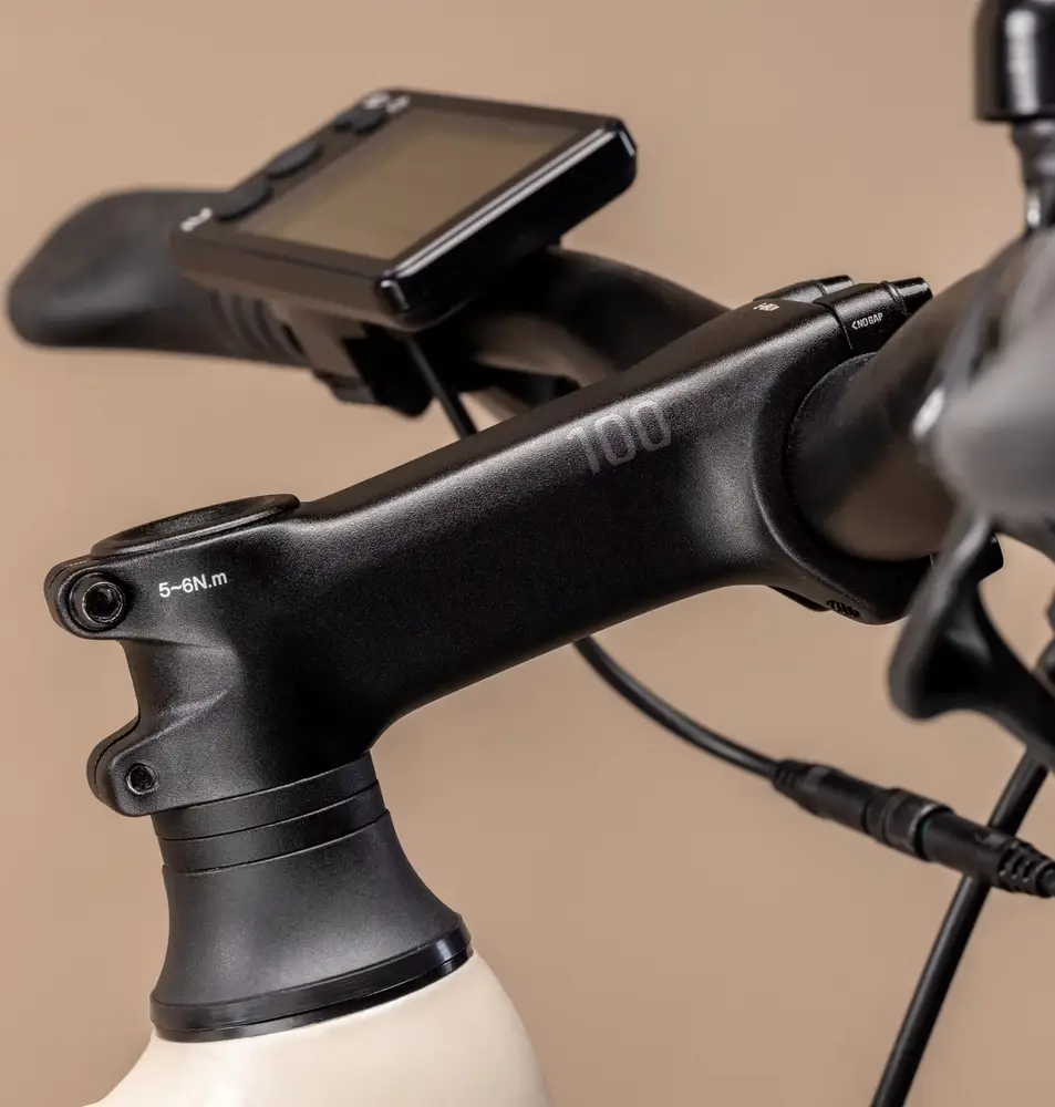 2024 ELOPS Long Distance 500 Electric Assist City Bike Step-Over Frame ...