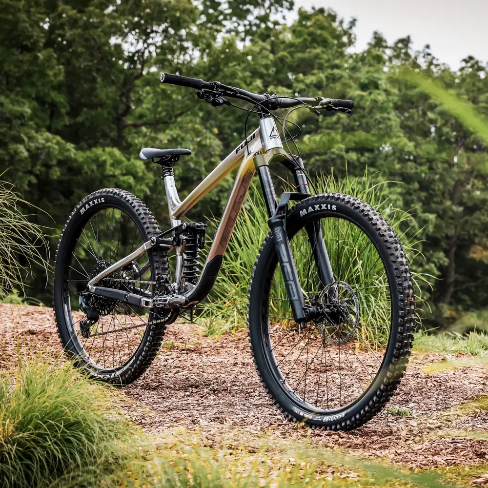 2023 Fuji Rakan 29 LT 1.1 – Specs, Comparisons, Reviews – 99 Spokes