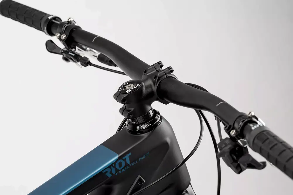 2023 Ghost Riot Trail Full Party – Specs, Comparisons, Reviews – 99 Spokes