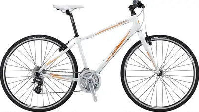 2013 Giant Escape 2 W – Specs, Comparisons, Reviews – 99 Spokes