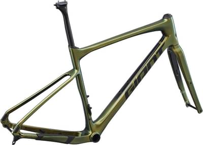 2021 Giant Revolt 2 – Specs 