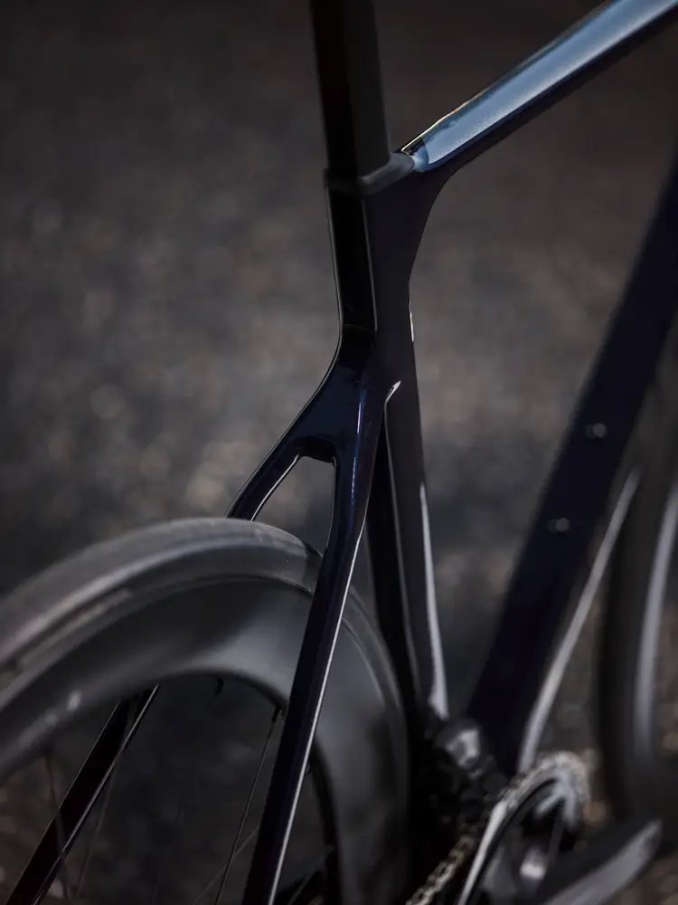 2023 Giant Propel Advanced Pro 0 Di2 – Specs, Comparisons