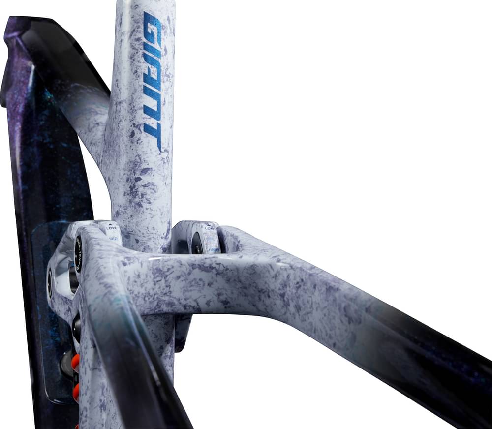 2023 Giant Reign Advanced, Pro Frame – Specs, Comparisons, Reviews