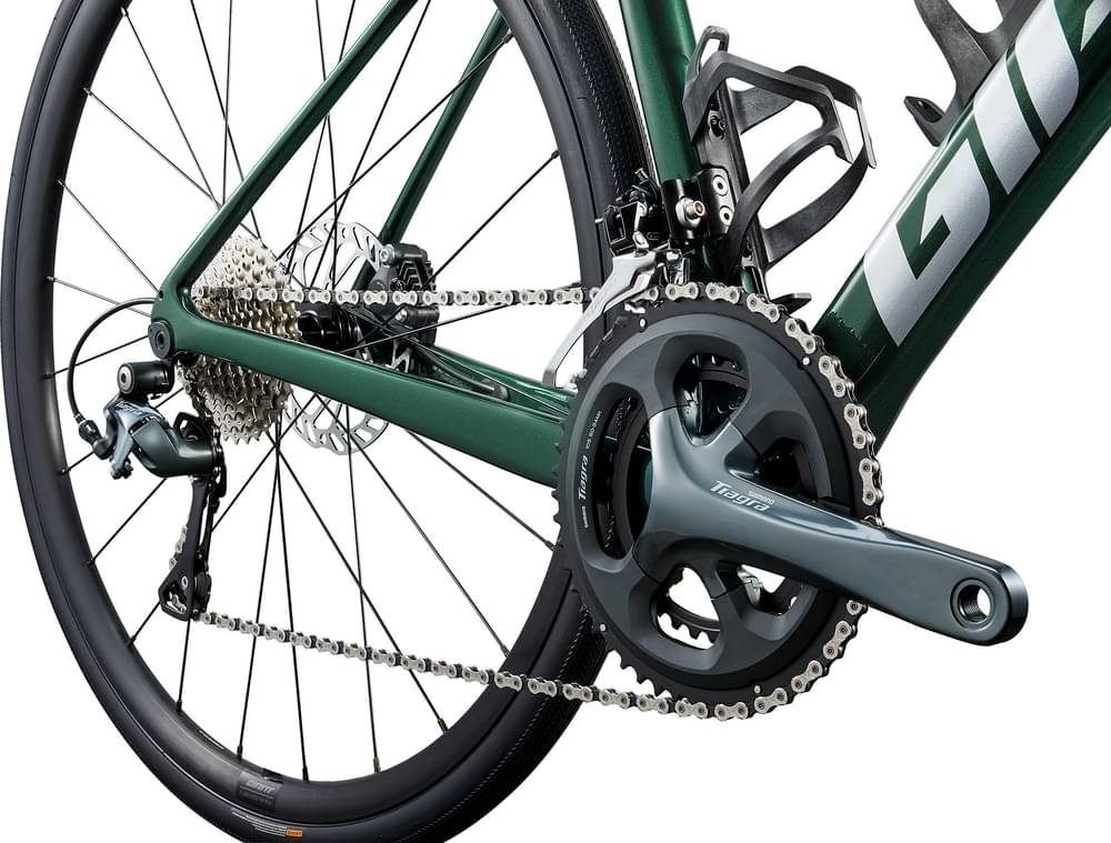 2024 Giant Defy Advanced 3 – Specs, Comparisons, Reviews – 99 Spokes